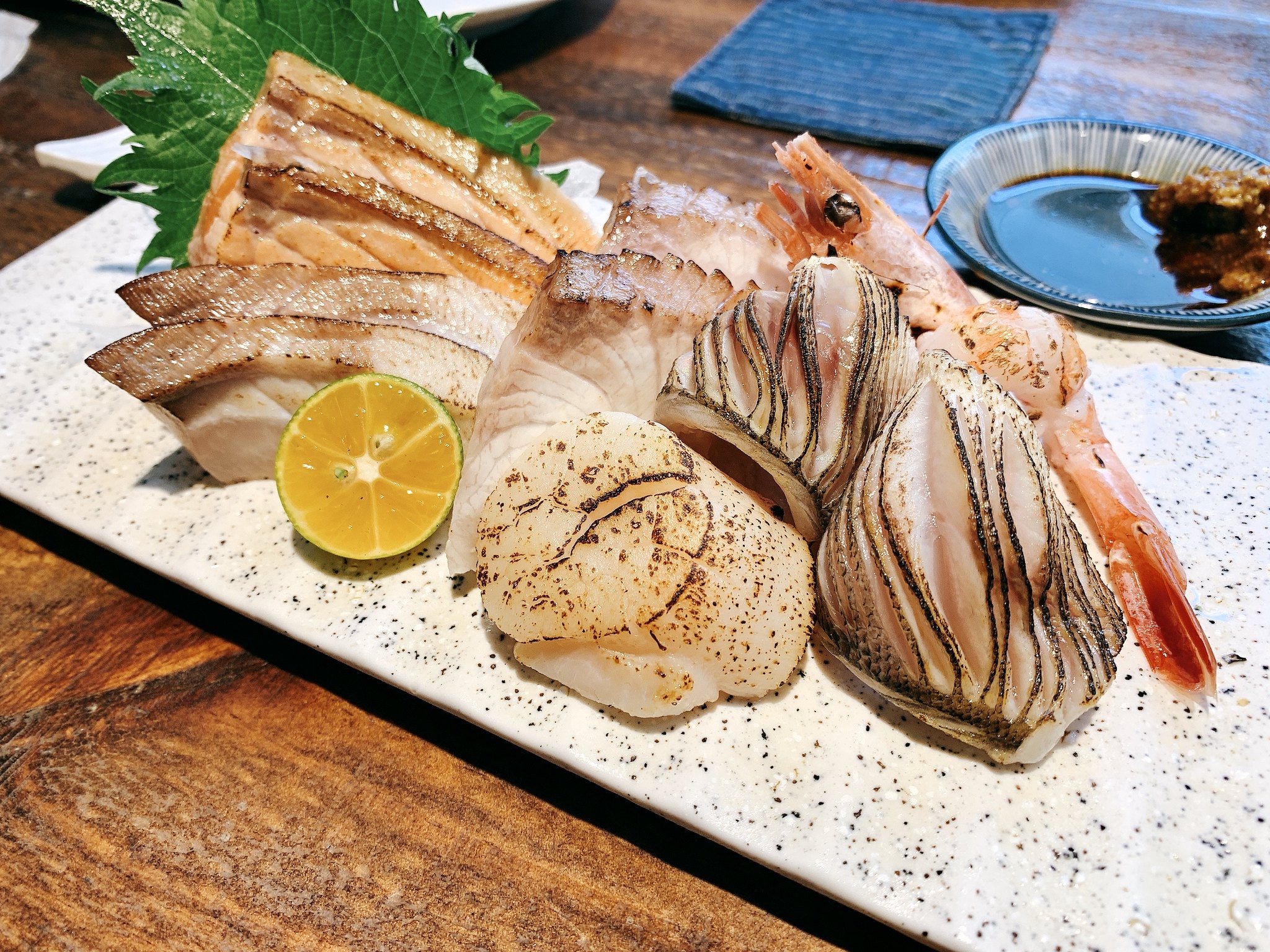 【揪鬪本家】回訪無數次日本料理小店，金甌女中旁，附菜單