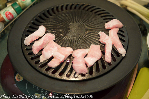 食譜｜椒鹽松阪豬料理｜餐廳鐵板燒料理上桌!