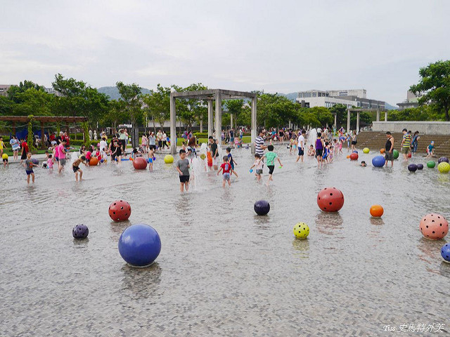 陶瓷博物館戲水區，2020年開放時間