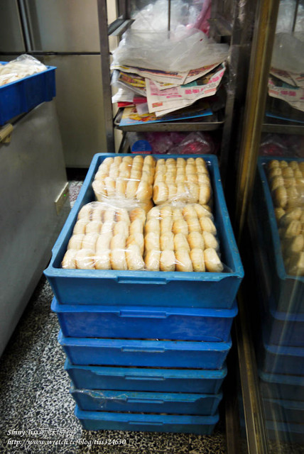 三郎麵包廠，爆漿餐包