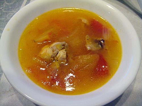 美味便當：蝦仁炒飯+義式蕃茄雞湯