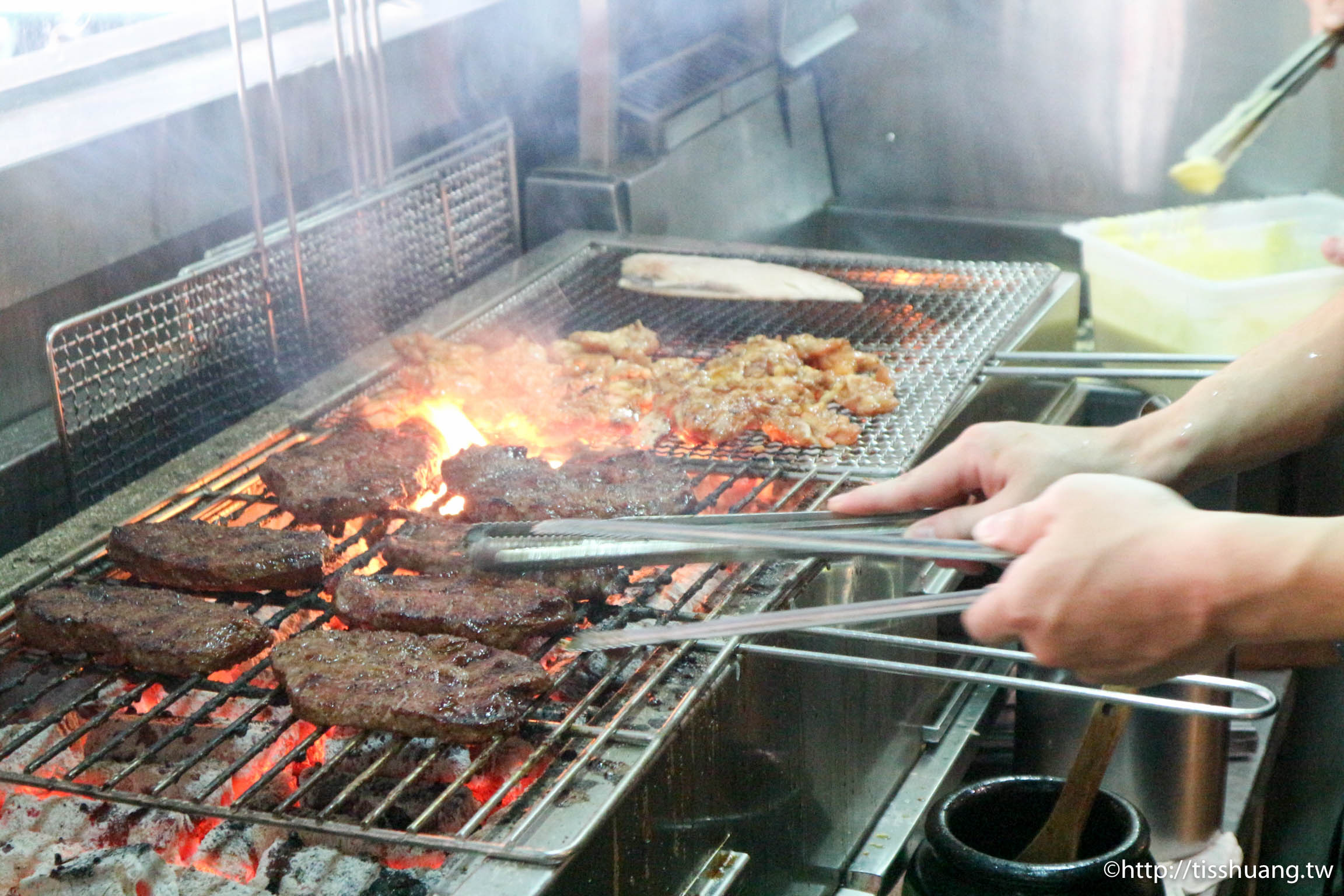 野狼炭火丼飯｜CP值破錶，一個人也可以吃燒肉｜捷運中山國中站美食