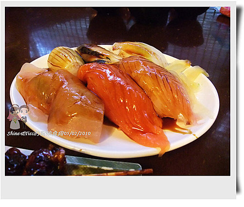 三味食堂｜西門町必吃日本料理｜超大鮭魚握壽司必點｜最新菜單