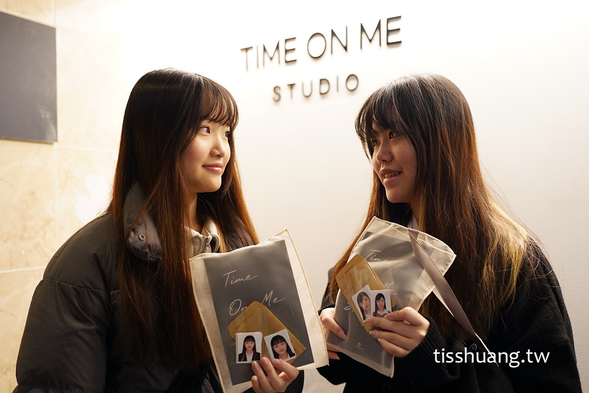 【韓式証件照】首爾弘大照相館體驗，含妝髮讓妳一秒變女神